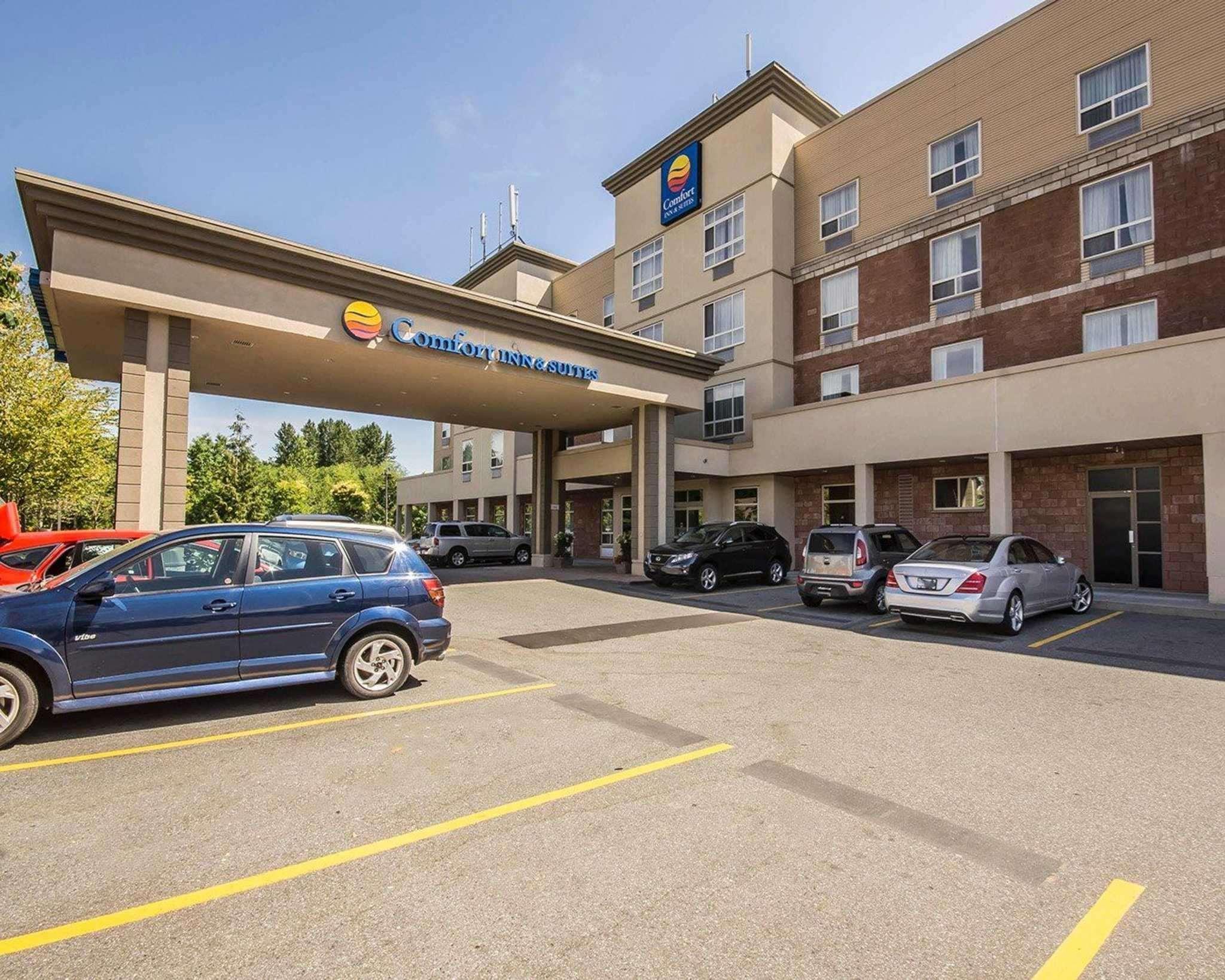 Comfort Inn & Suites Surrey Eksteriør billede
