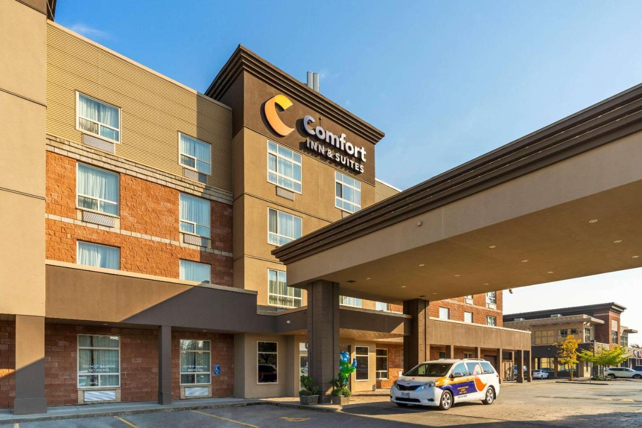 Comfort Inn & Suites Surrey Eksteriør billede